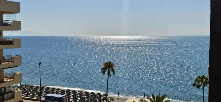 Продажа апартаментов на среднем этаже в Fuengirola 0