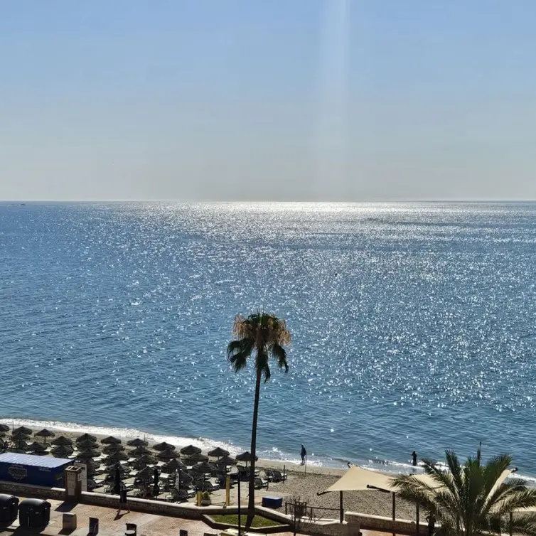 Venta de apartamento en planta media en Fuengirola