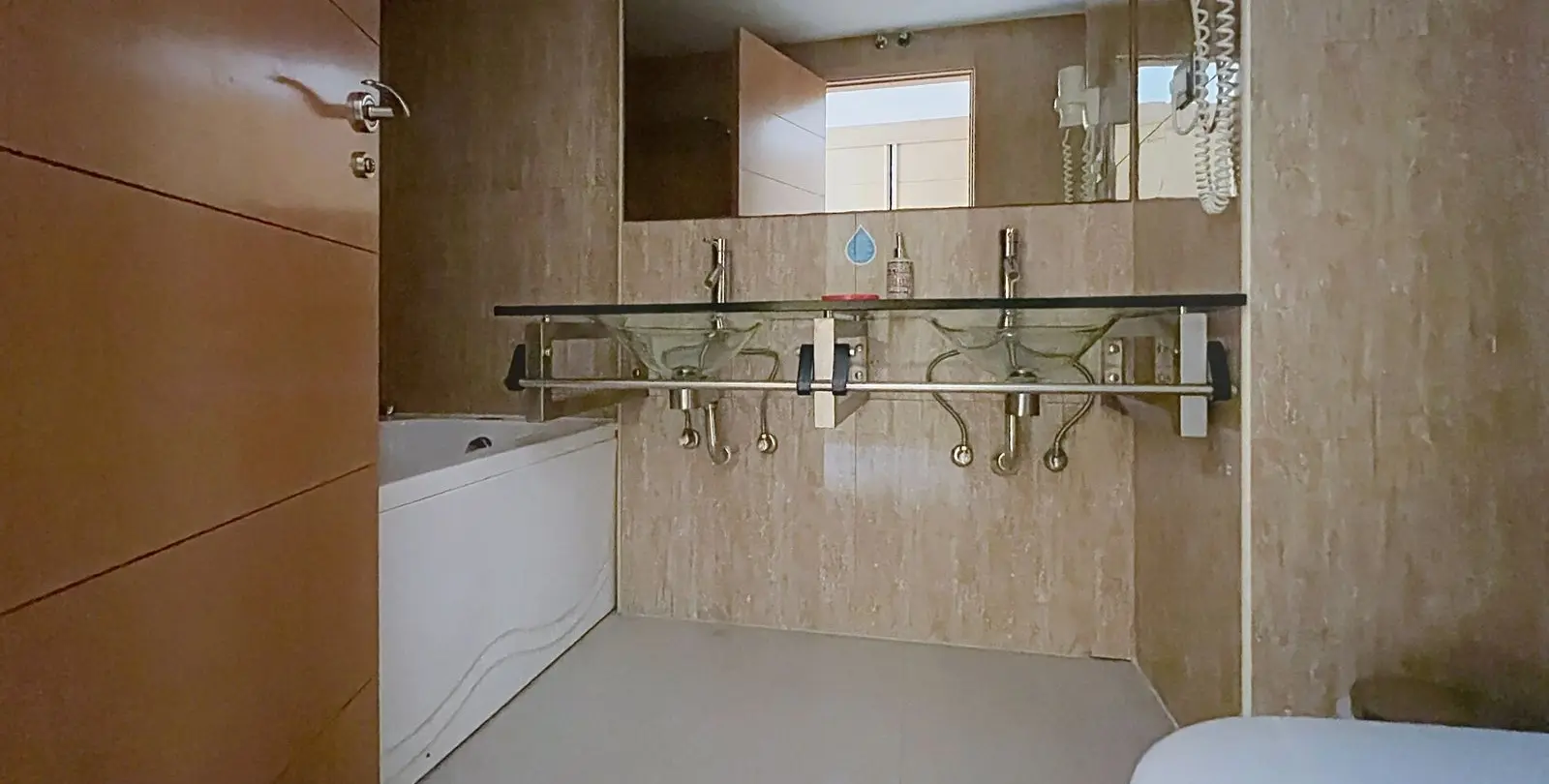 Sale of ground floor apartment in Estepona 14