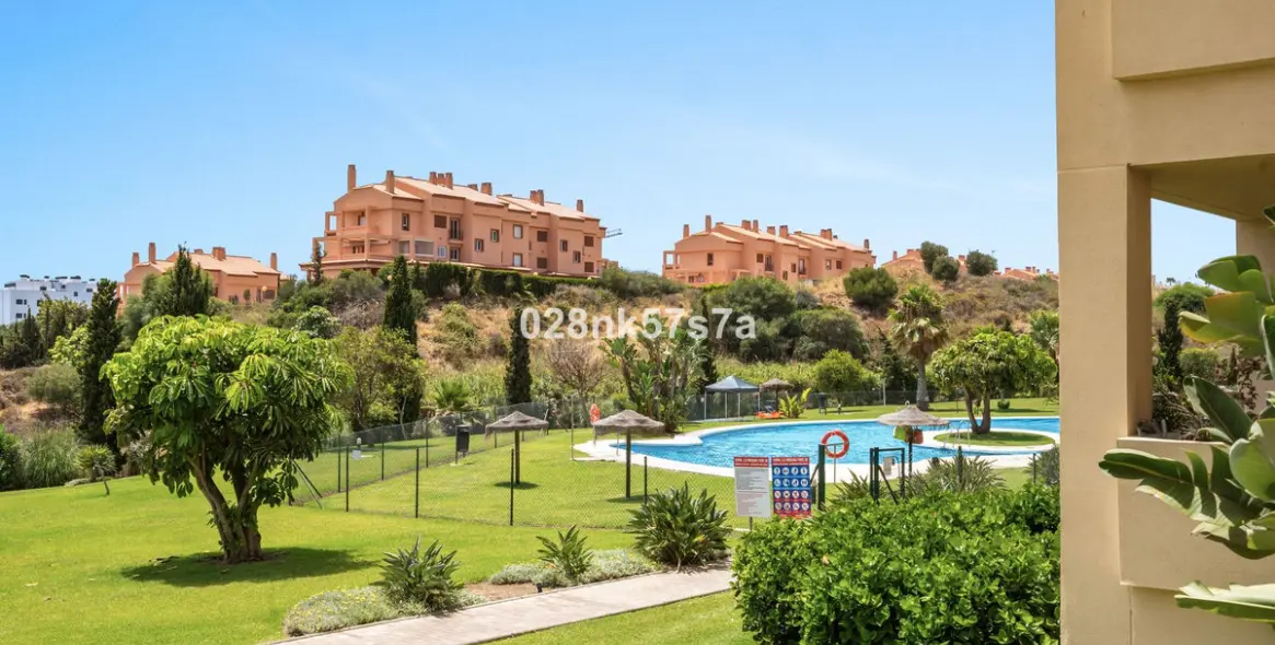 Venta de apartamento en planta baja en El Faro 1