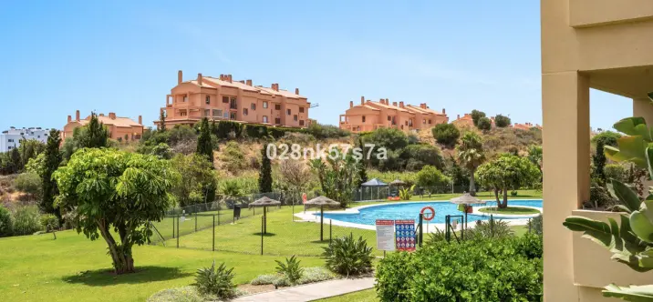 Venta de apartamento en planta baja en El Faro 0