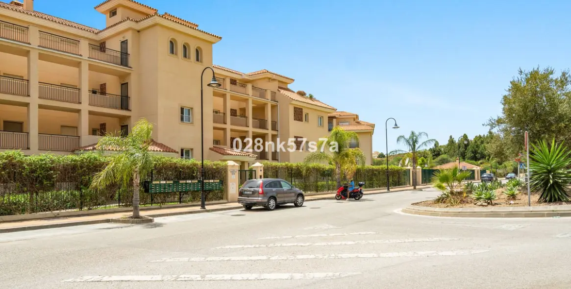 Venta de apartamento en planta baja en El Faro 3