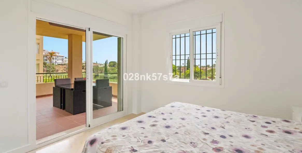 Venta de apartamento en planta baja en El Faro 10