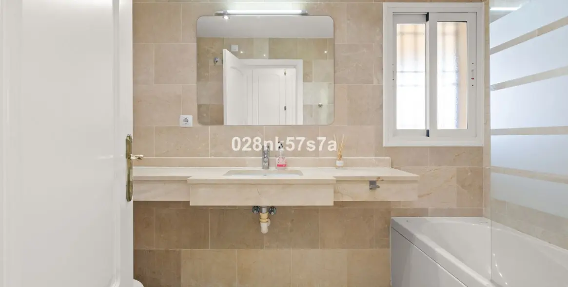 Venta de apartamento en planta baja en El Faro 13