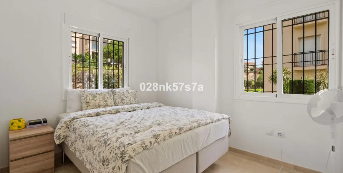 Venta de apartamento en planta baja en El Faro 20
