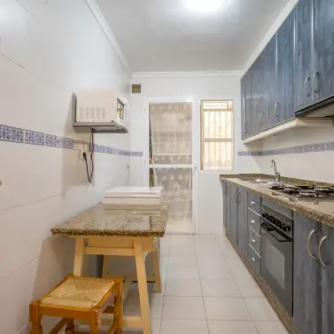 Продажа апартаментов на среднем этаже в Estepona