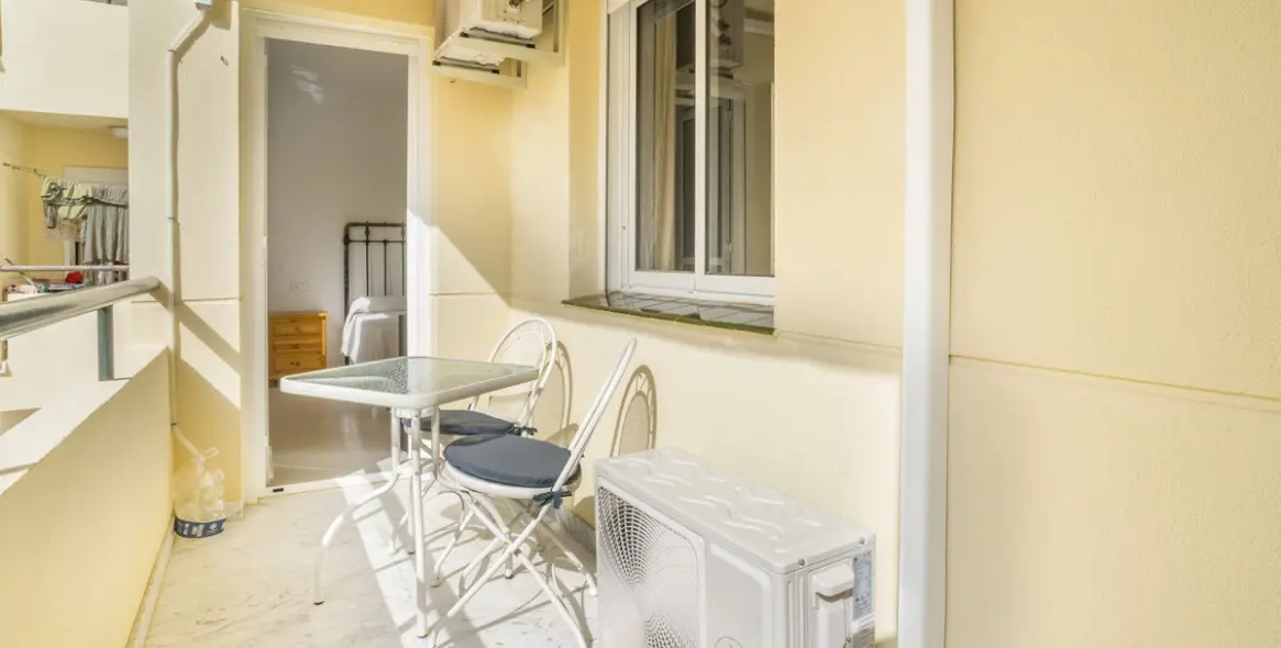 Продажа апартаментов на среднем этаже в Estepona 34