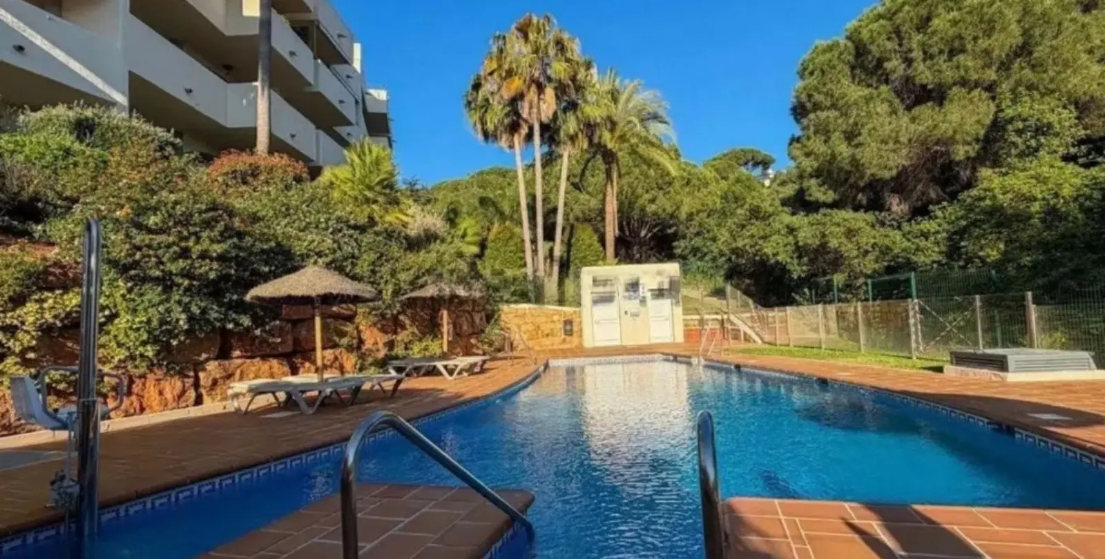 Продажа апартаментов на среднем этаже в Marbella 2