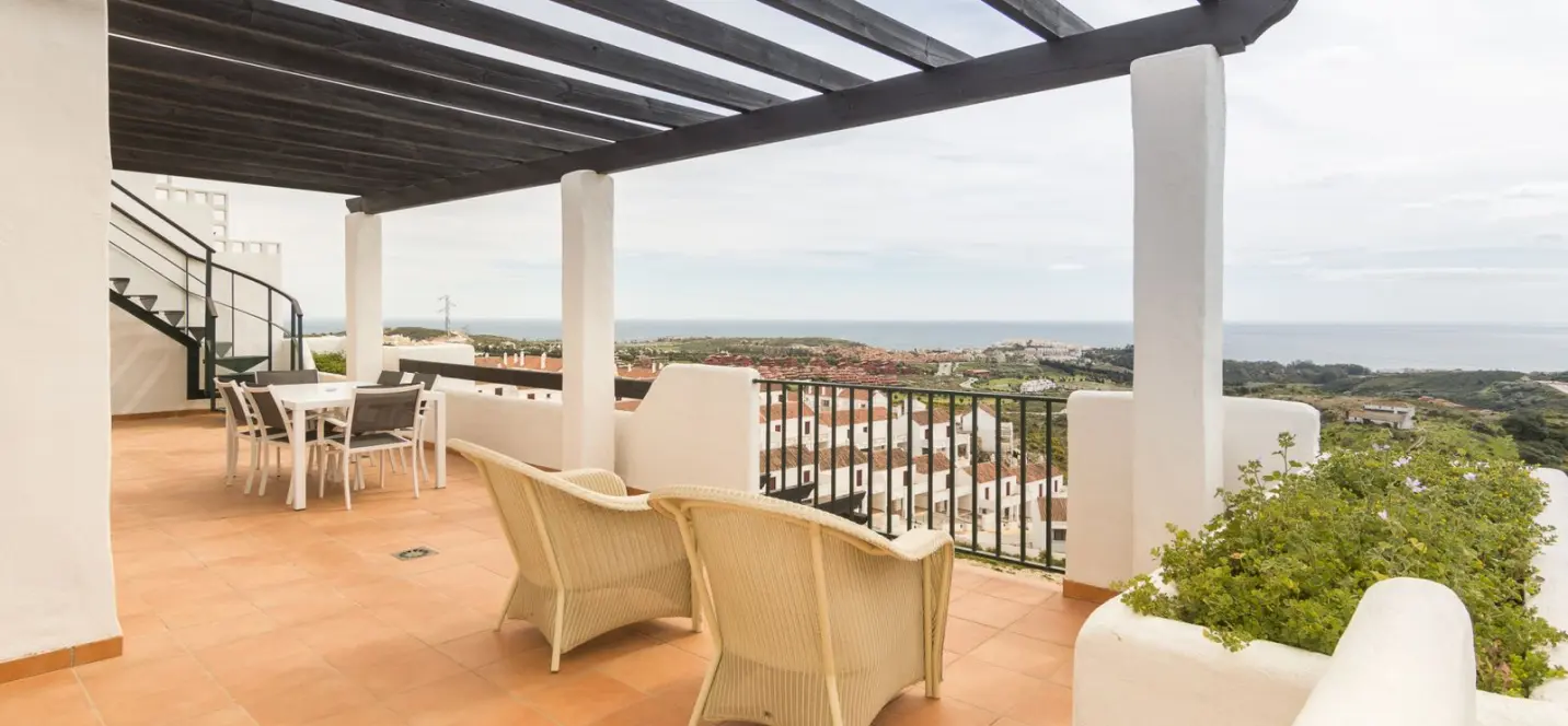 Sale of penthouse in Doña Julia 0