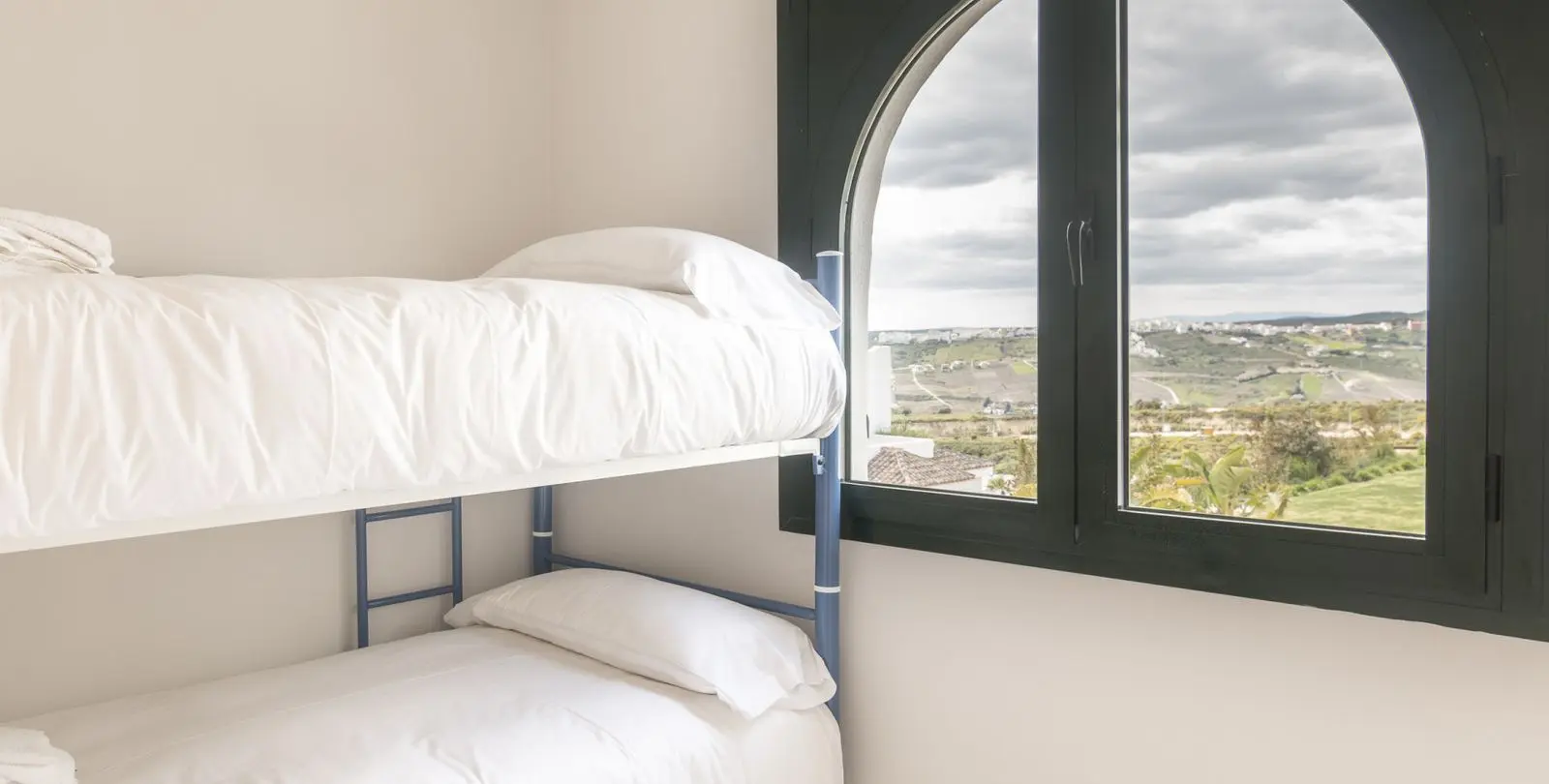 Sale of penthouse in Doña Julia 16