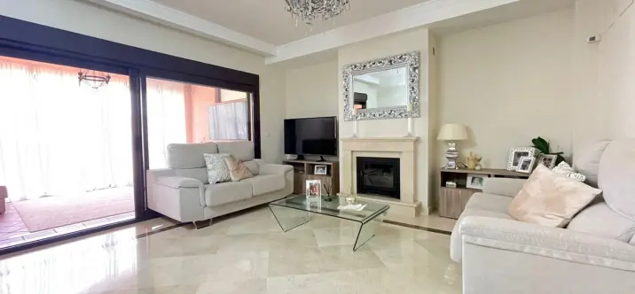 Продажа таунхауса в Estepona 3