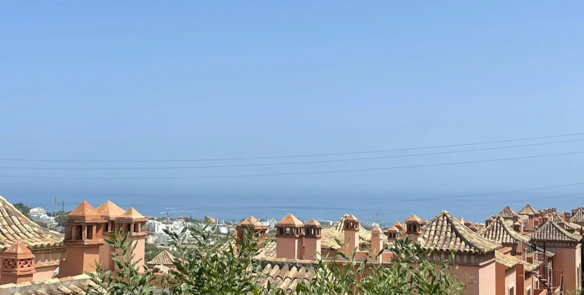 Sale of townhouse in Estepona 21