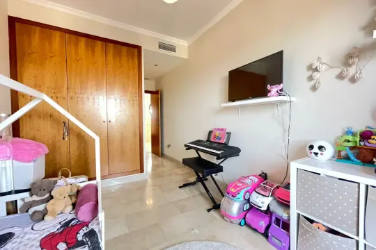 Image 20 thumb