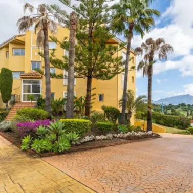 Sale of penthouse in Bel Air