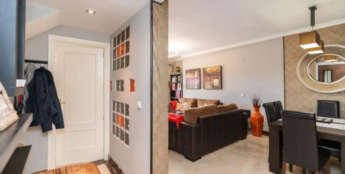 Sale of penthouse in Bel Air 7
