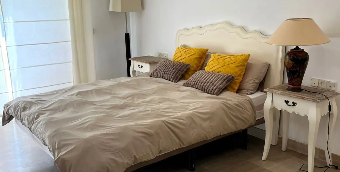 Продажа апартаментов на первом этаже в Bahía de Marbella 14