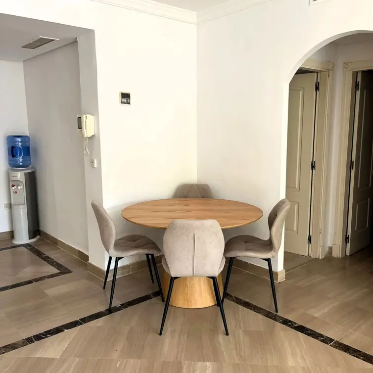 Продажа апартаментов на первом этаже в Bahía de Marbella