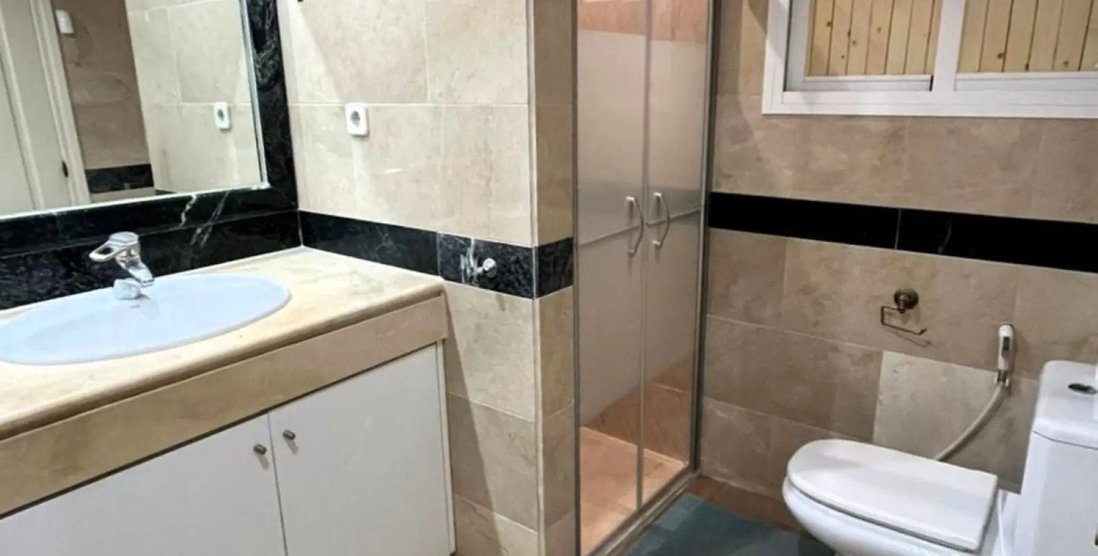 Продажа апартаментов на первом этаже в Bahía de Marbella 28