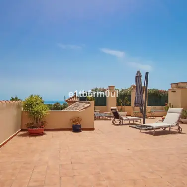 Sale of penthouse in Nagüeles