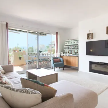 Sale of penthouse in Nagüeles