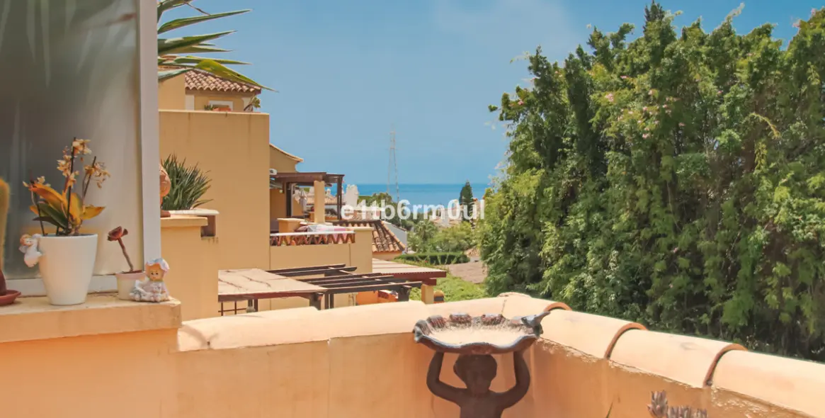 Sale of penthouse in Nagüeles 14