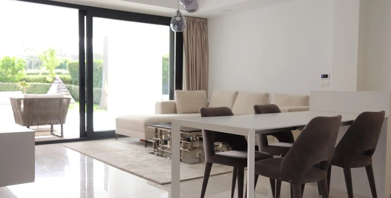 Sale of ground floor apartment in Atalaya 15