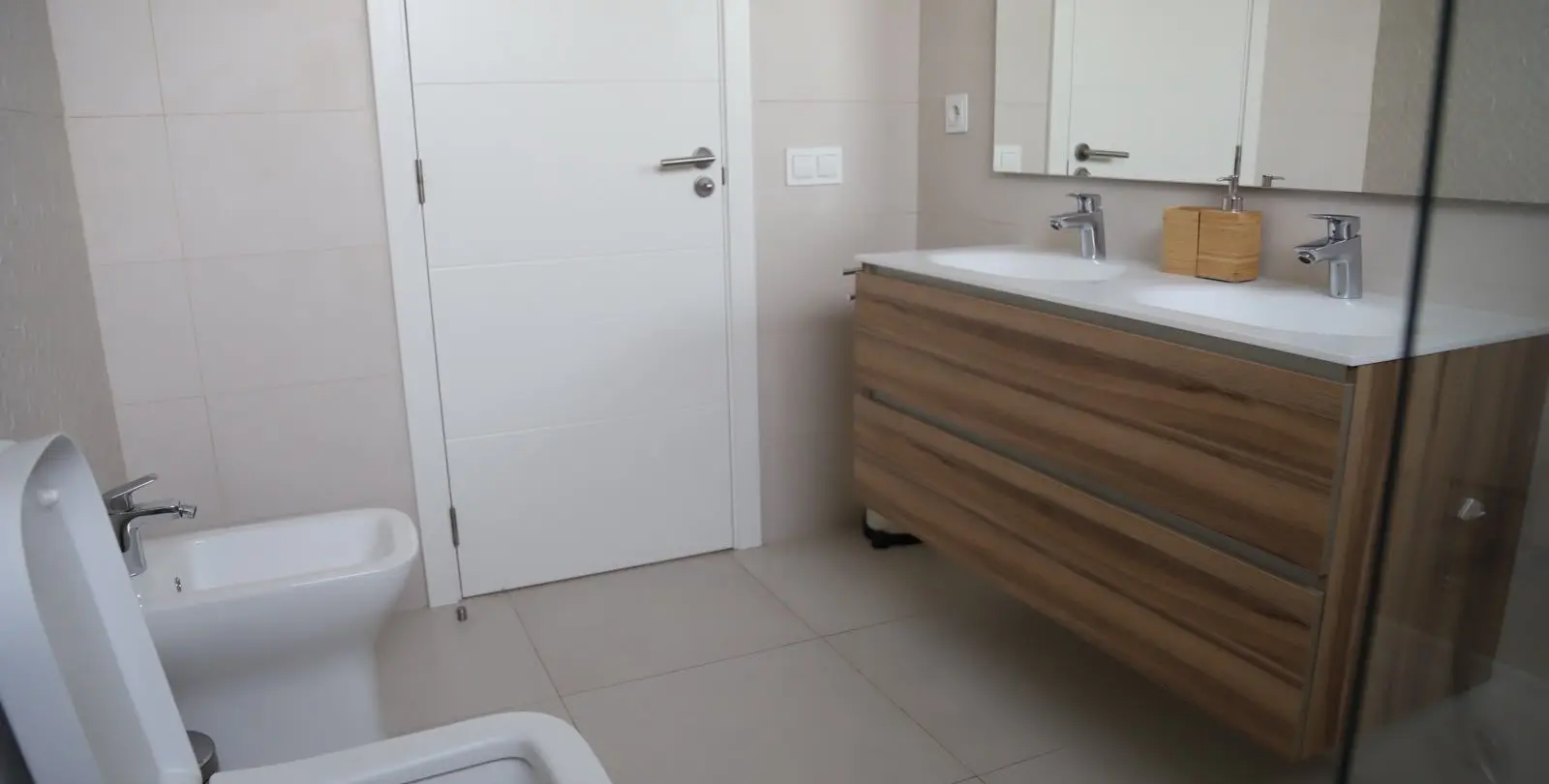 Sale of ground floor apartment in Atalaya 23