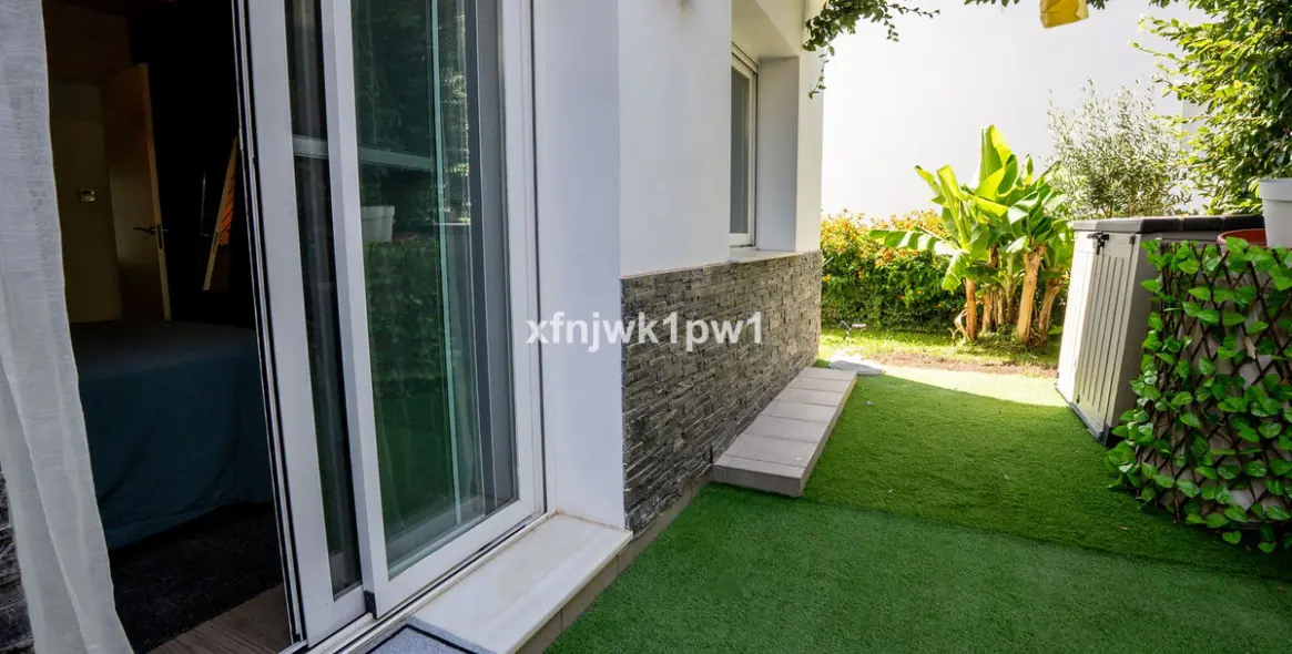 Venta de casa pareada en Riviera del Sol 27