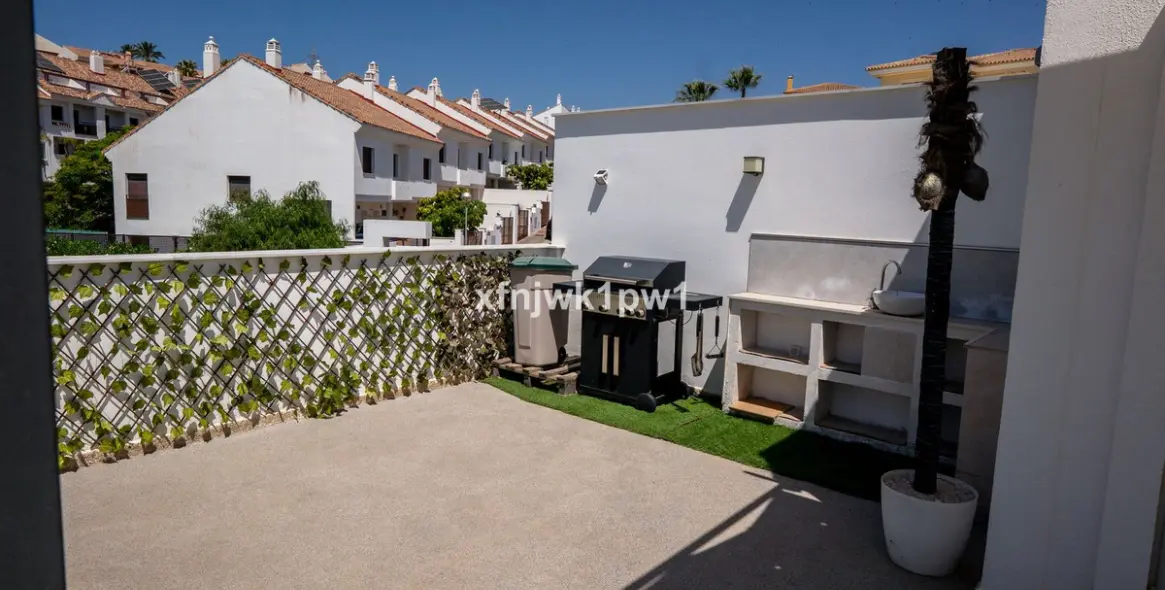 Venta de casa pareada en Riviera del Sol 51