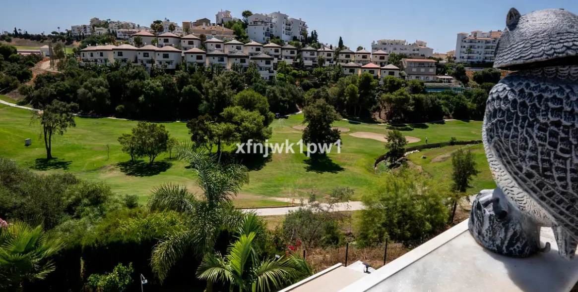 Venta de casa pareada en Riviera del Sol 57
