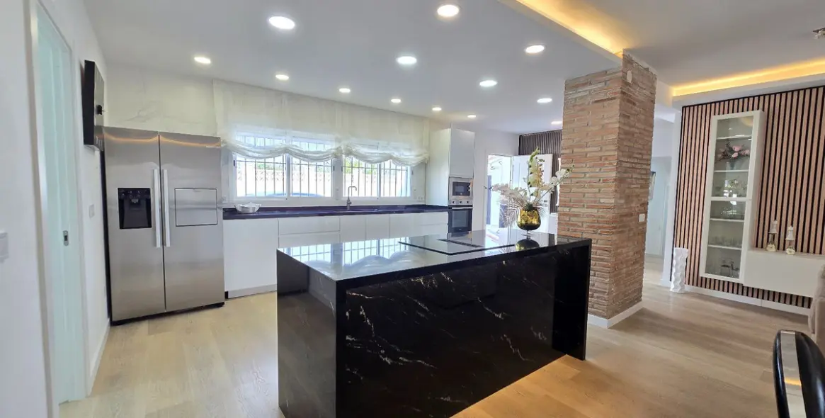 Venta de villa independiente en Torremolinos 39