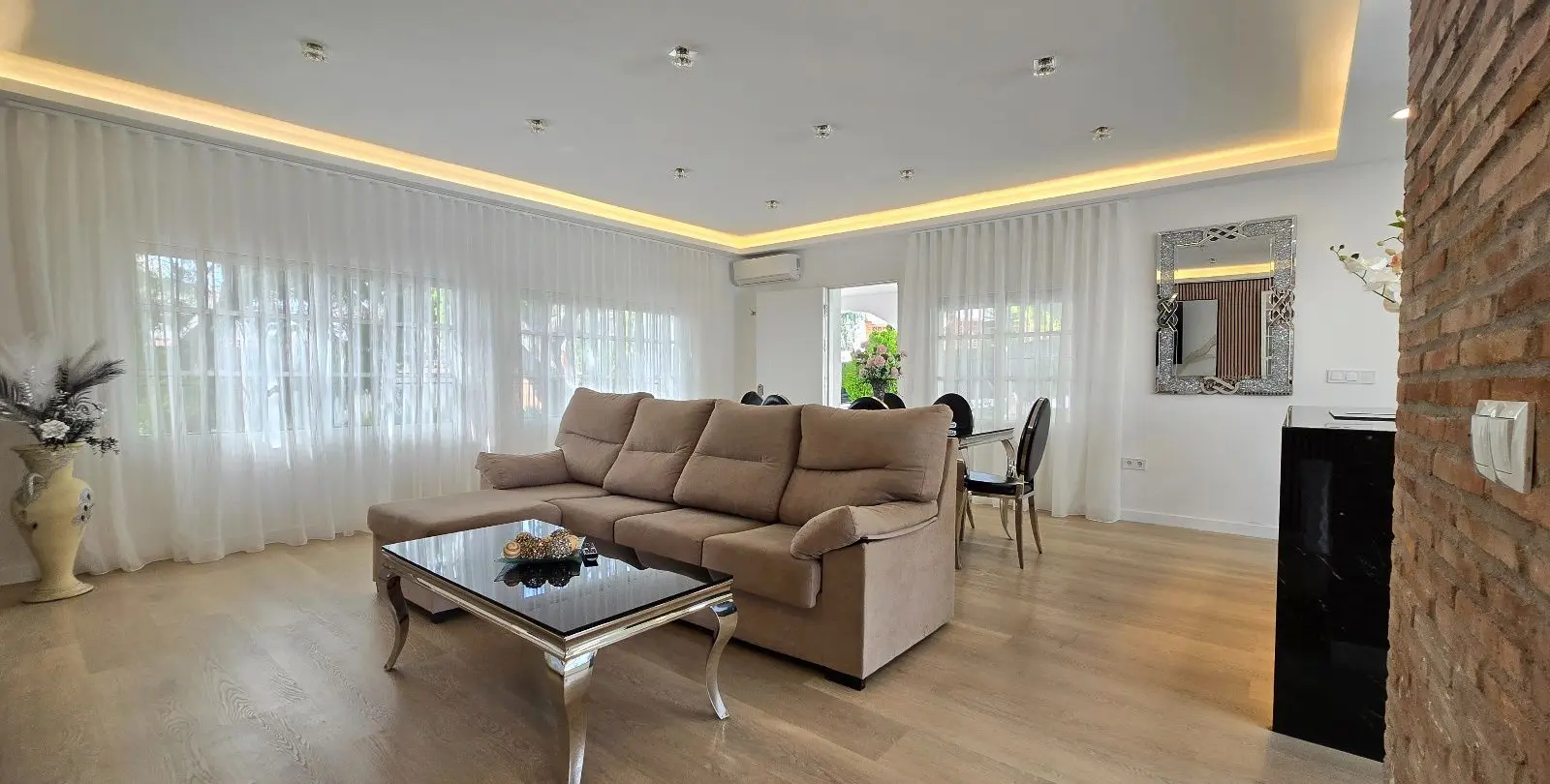 Venta de villa independiente en Torremolinos 3