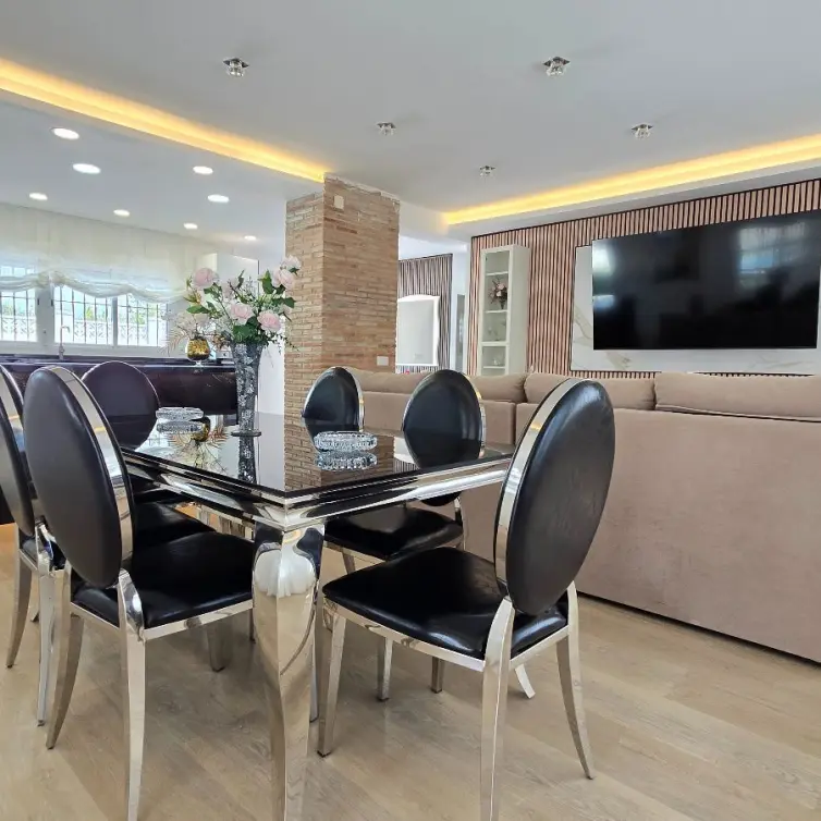 Venta de villa independiente en Torremolinos
