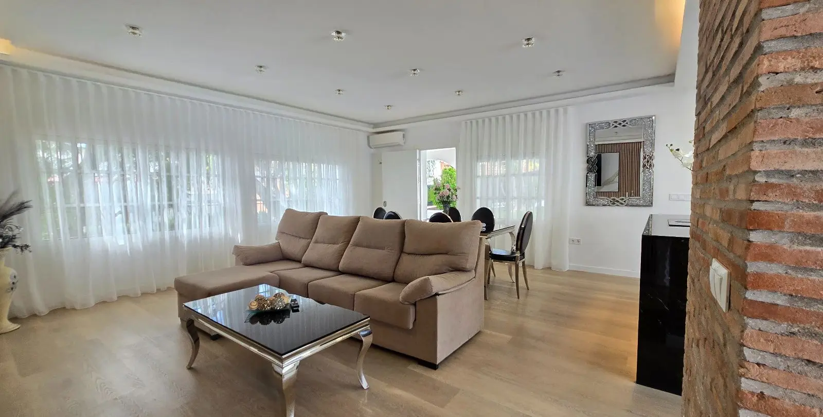 Venta de villa independiente en Torremolinos 28