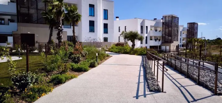 Venta de ático dúplex en Bel Air 0