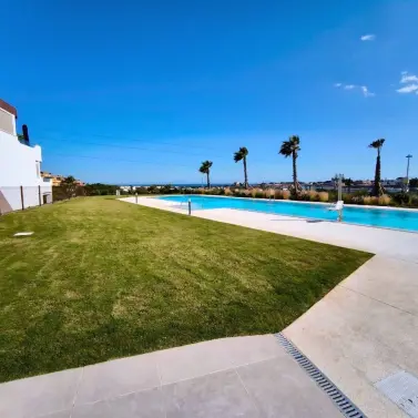 Venta de ático dúplex en Bel Air