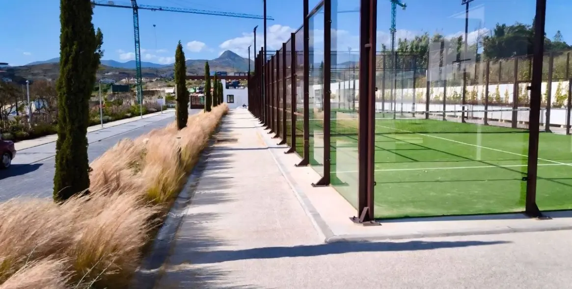 Venta de ático dúplex en Bel Air 3