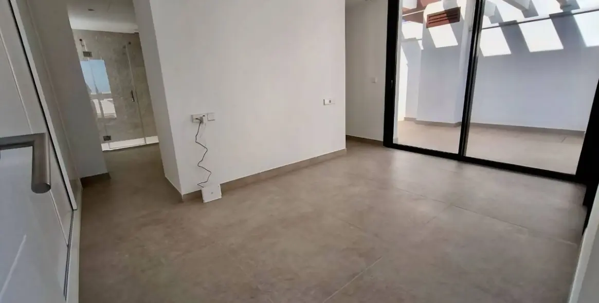 Venta de ático dúplex en Bel Air 4