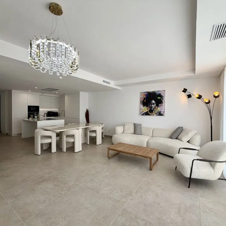 Venta de ático dúplex en Bel Air