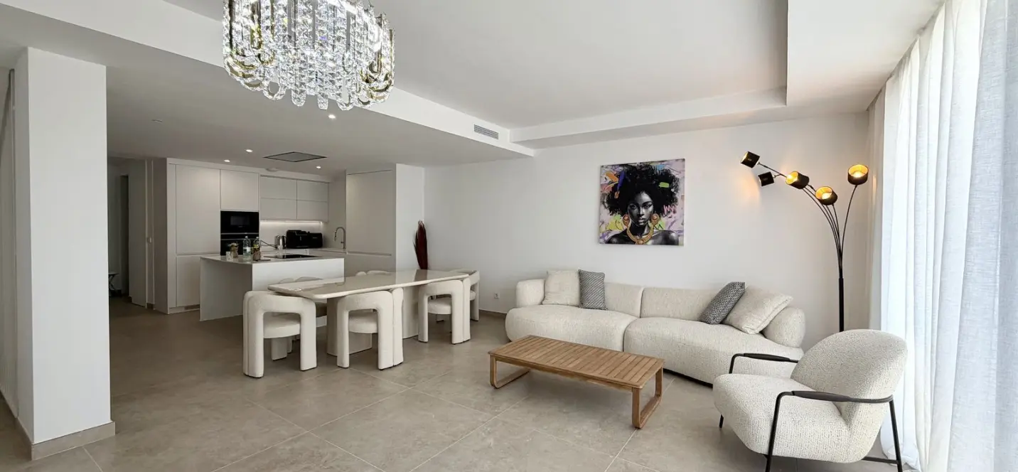 Venta de ático dúplex en Bel Air 1