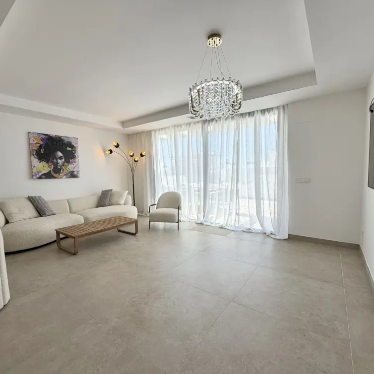 Venta de ático dúplex en Bel Air