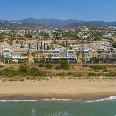 Venta de casa pareada en Bahía de Marbella