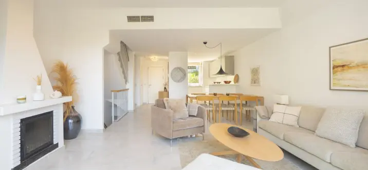 Venta de casa pareada en Bahía de Marbella 3