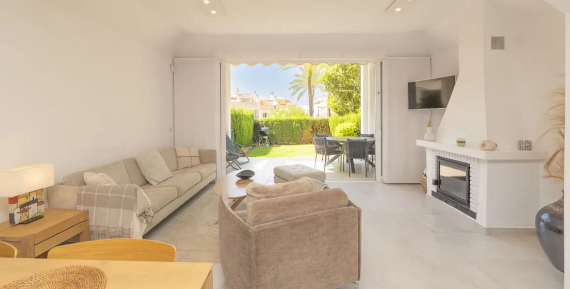 Venta de casa pareada en Bahía de Marbella 5