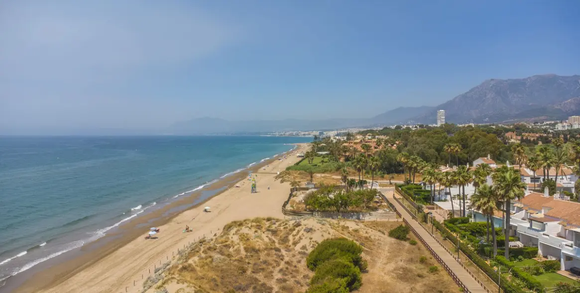 Venta de casa pareada en Bahía de Marbella 15