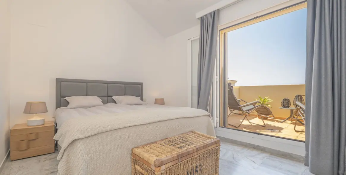 Venta de casa pareada en Bahía de Marbella 21