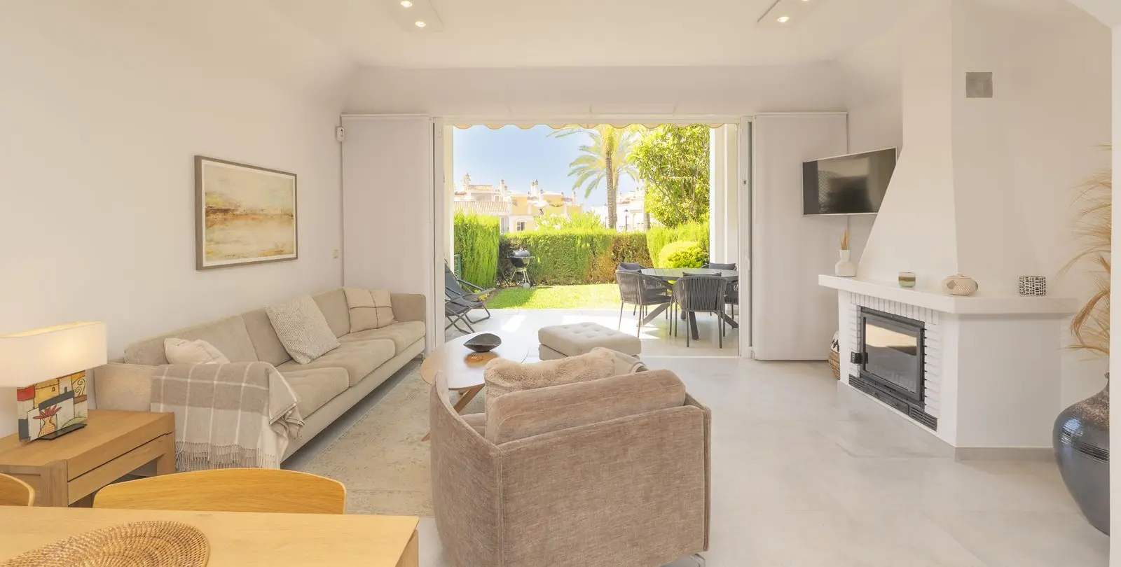 Продажа дома на две семьи в Bahía de Marbella 5
