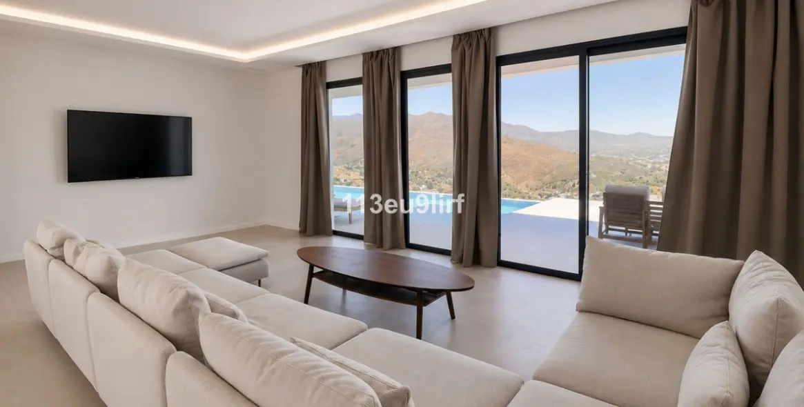 Sale of detached villa in La Cala Golf 2
