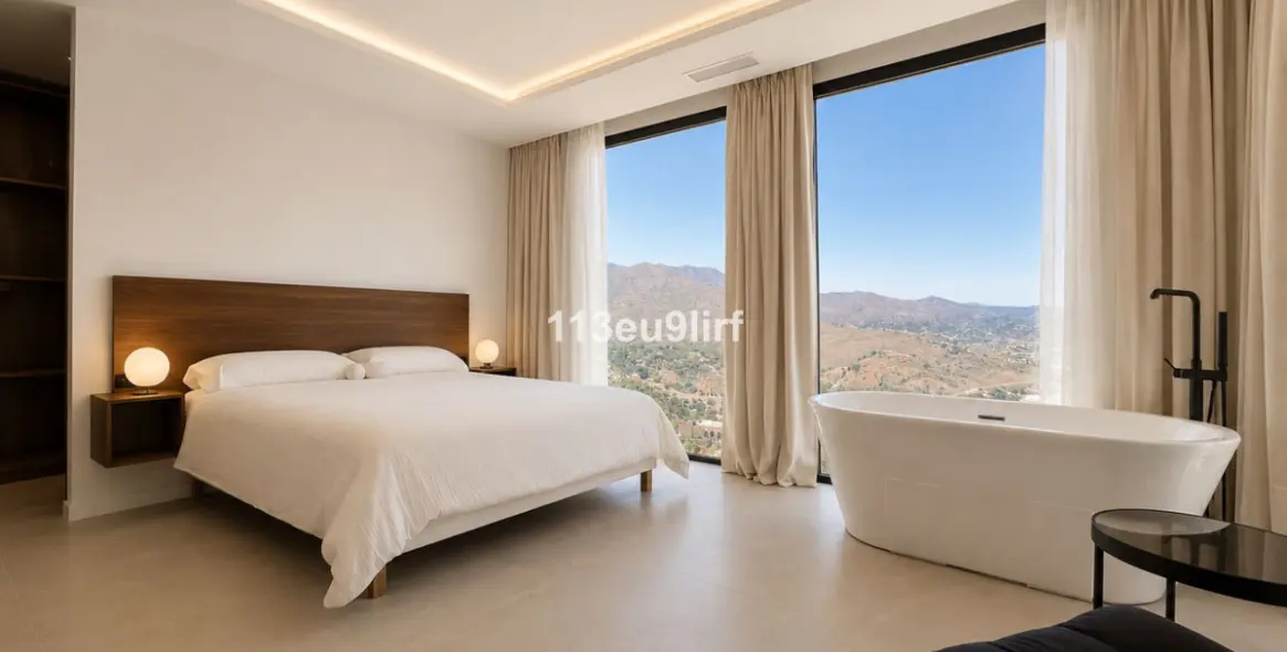 Sale of detached villa in La Cala Golf 10