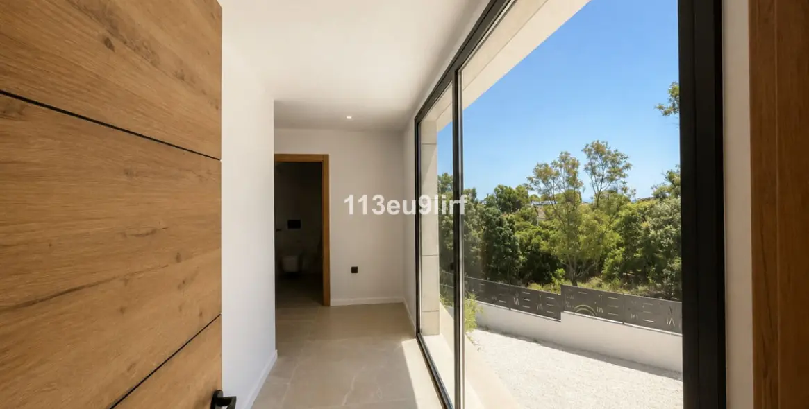 Sale of detached villa in La Cala Golf 15